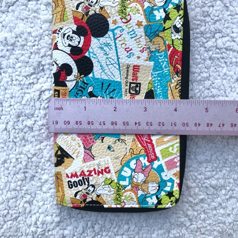 Disney parks wallet